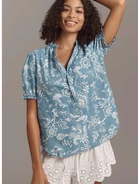 Pilcro Chambray Blue White Floral Popover Blouse